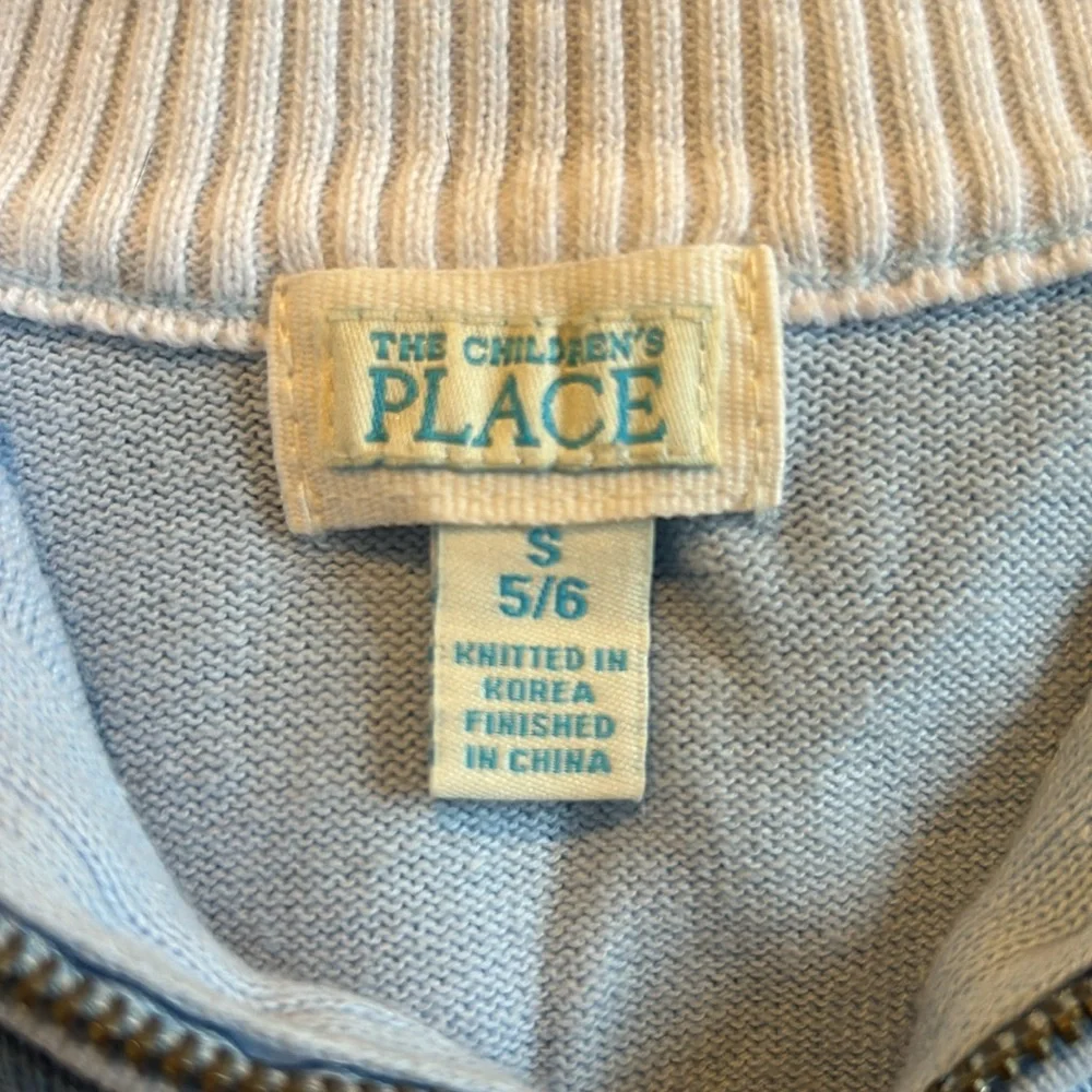 The Children’s Place 1/4 zip blue argyle long sleeve sweater in size S (5/6)